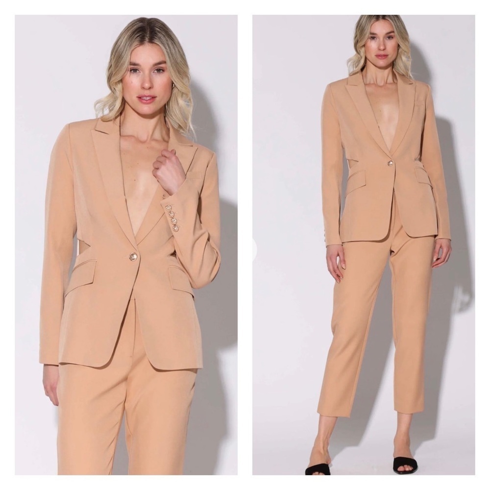 Walter Baker Felicia Cutout Blazer Jacket Large NWT Nude Dune Tailored - Picture 2 of 7